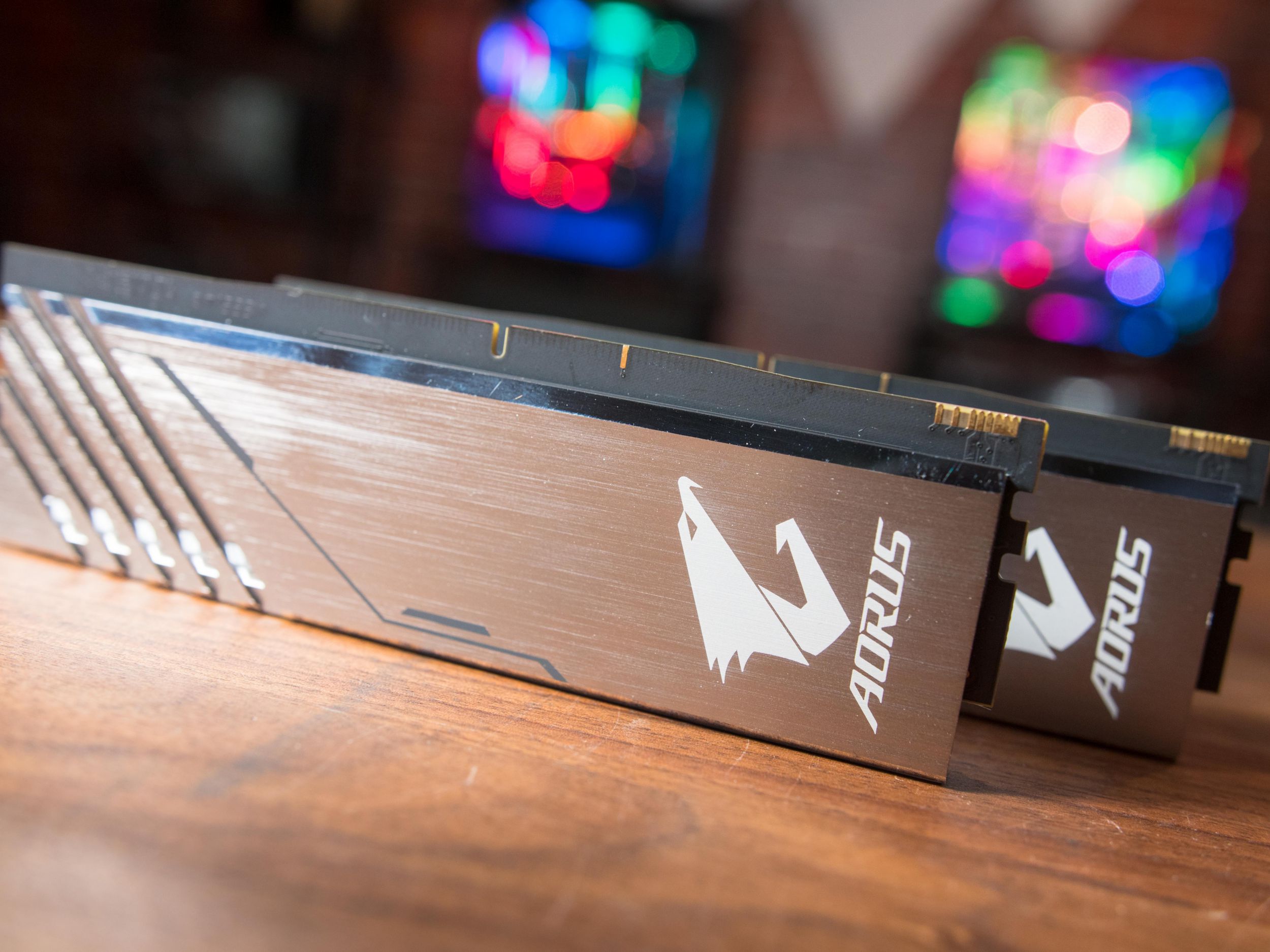 Оперативная память gigabyte aorus rgb обзор